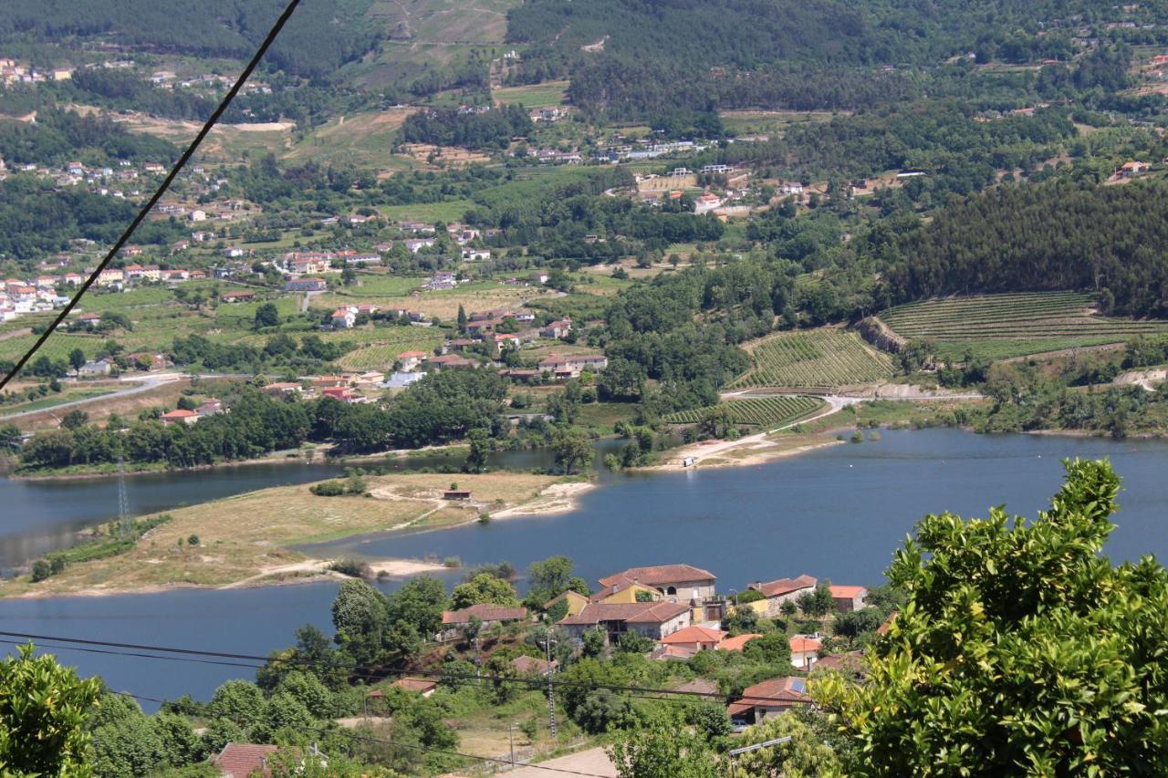 Casas Velhas * Santo Aleixo de Alem Tamega