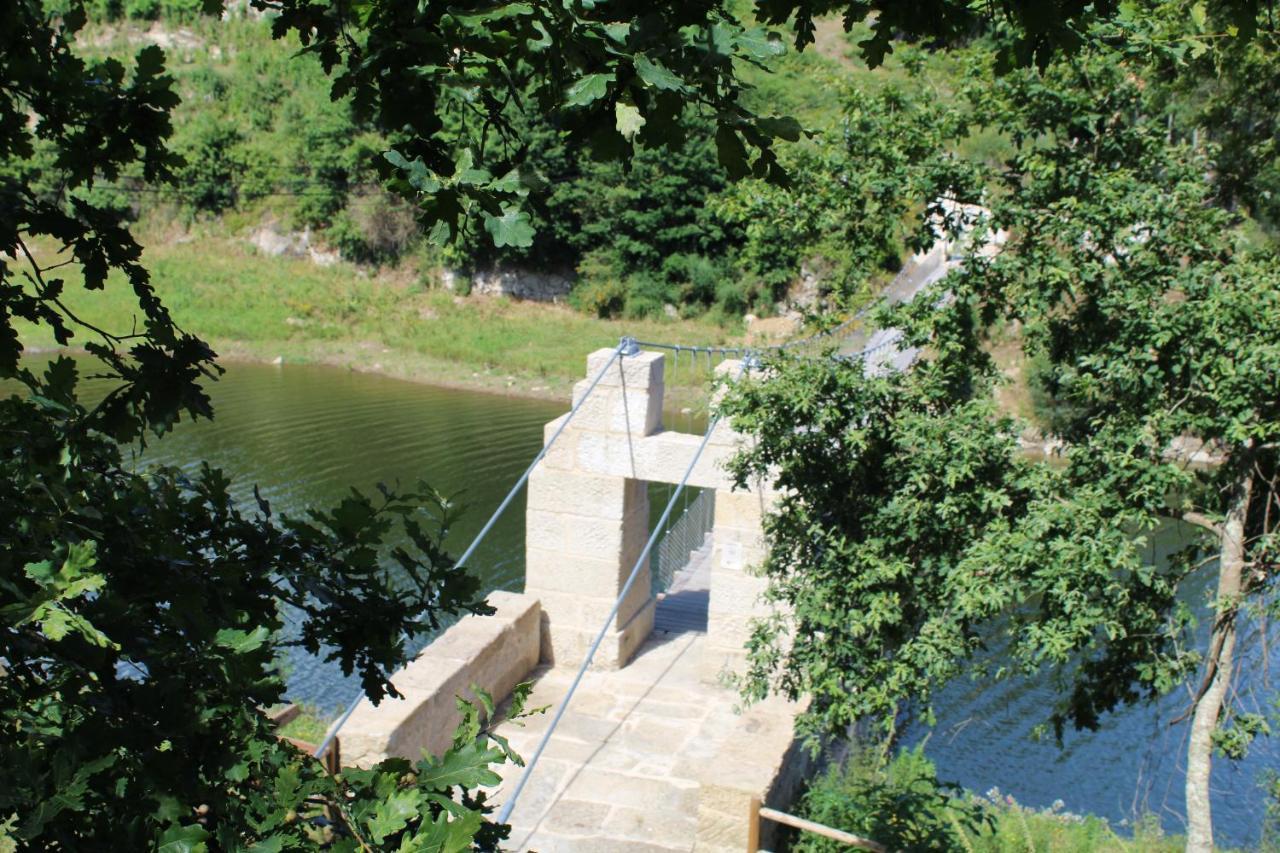 Casas Velhas * Santo Aleixo de Alem Tamega